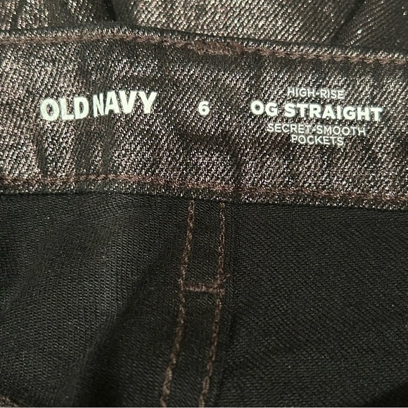 Old Navy Metallic Straight Leg Jeans - Black - Picture 6 of 8